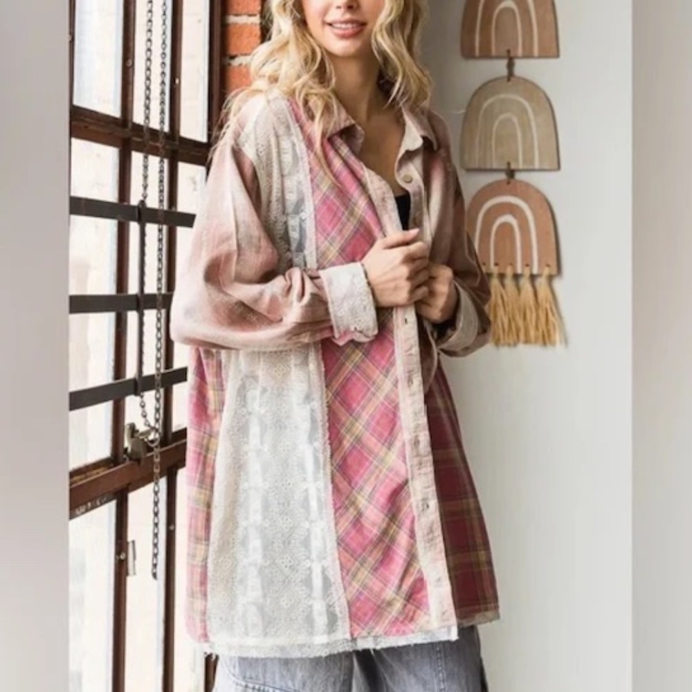 Oli & Hali Plaid Lace Patchwork Long Sleeve Flannel Shirt Shacket Small